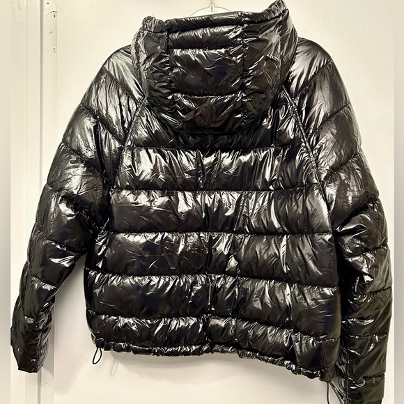 NWT Zara Black Cropped Puffer Bomber Jacket Shiny Versatile - Picture 7 of 15